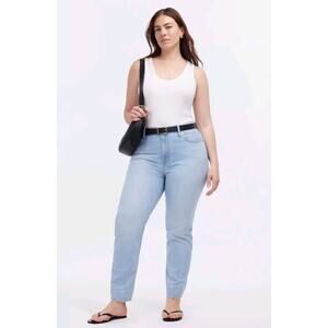 Madewell NWT Mid-Rise Perfect Vintage Jean Size 31 Lt Wash Blue